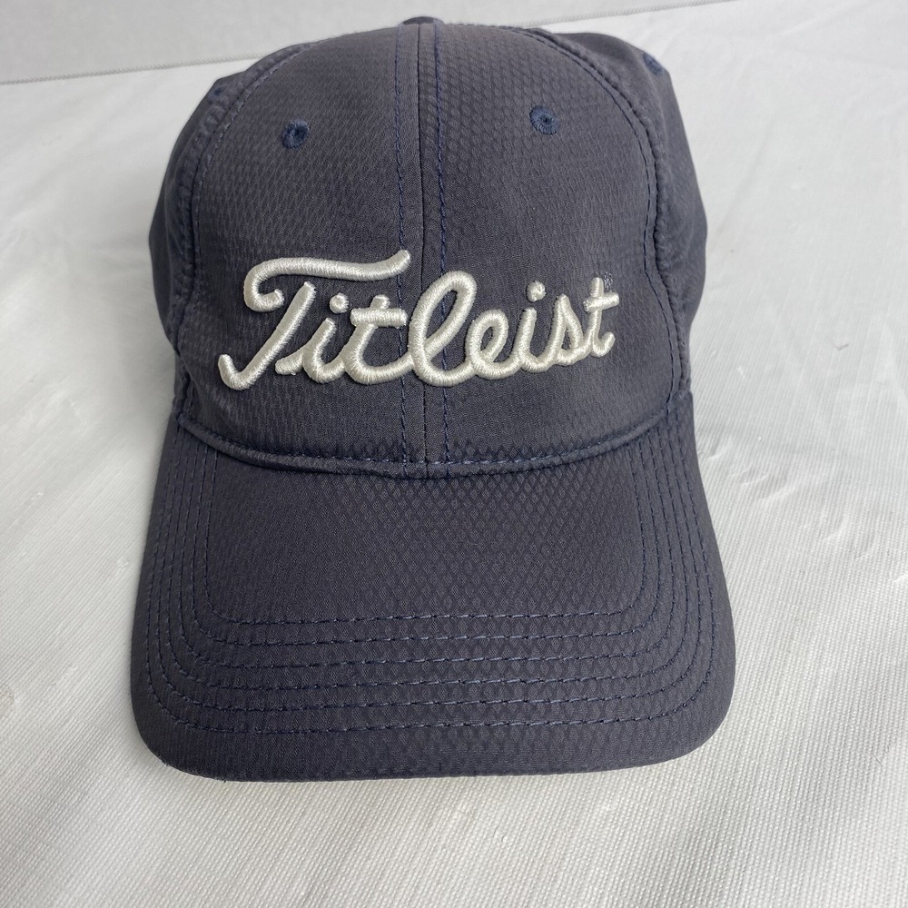 Titleist Hat Adjustable Golf Hat Gray Strapback DriFit Light Gray See Pics